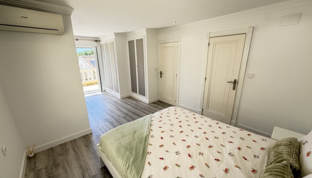 Odsprzedaż - Detached Villa - Orihuela Costa - Las Ramblas