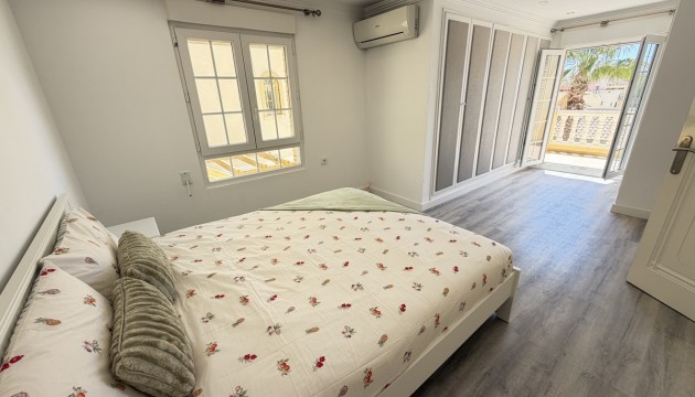 Odsprzedaż - Detached Villa - Orihuela Costa - Las Ramblas