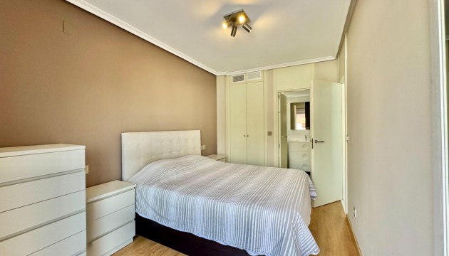 Odsprzedaż - Apartment - Orihuela Costa - Punta Prima