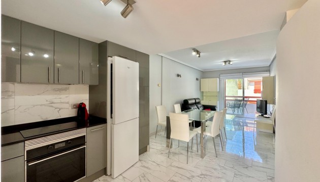 Odsprzedaż - Apartment - Orihuela Costa - Punta Prima