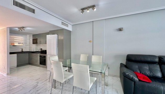 Odsprzedaż - Apartment - Orihuela Costa - Punta Prima