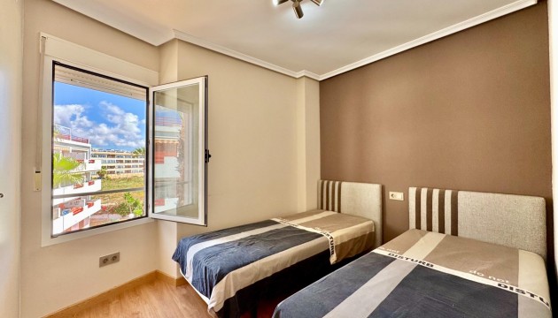 Odsprzedaż - Apartment - Orihuela Costa - Punta Prima