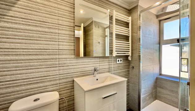 Odsprzedaż - Apartment - Orihuela Costa - Punta Prima