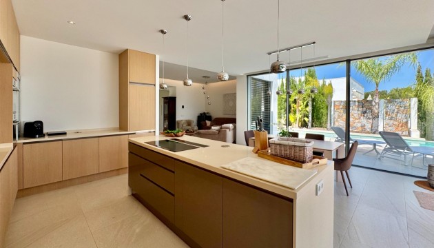 Odsprzedaż - Detached Villa - Orihuela - Las Colinas Golf