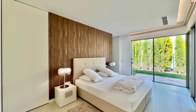 Odsprzedaż - Detached Villa - Orihuela - Las Colinas Golf