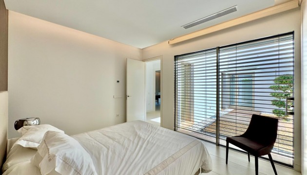 Odsprzedaż - Detached Villa - Orihuela - Las Colinas Golf