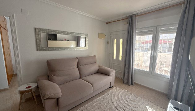 Odsprzedaż - Kamienica - Orihuela Costa - Cabo Roig