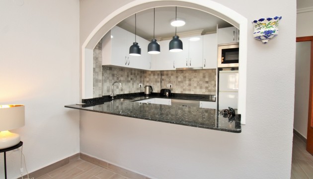 Resale - Apartment - Torrevieja