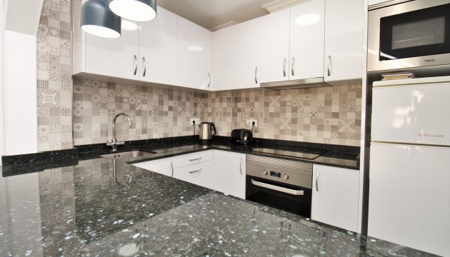 Resale - Apartment - Torrevieja