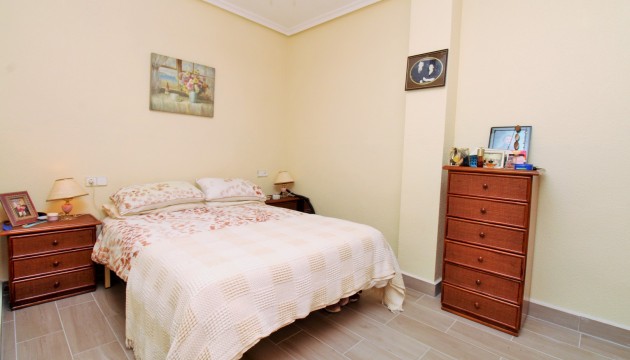 Resale - Apartment - Torrevieja