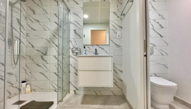 Odsprzedaż - Apartment - Orihuela Costa - Villamartín