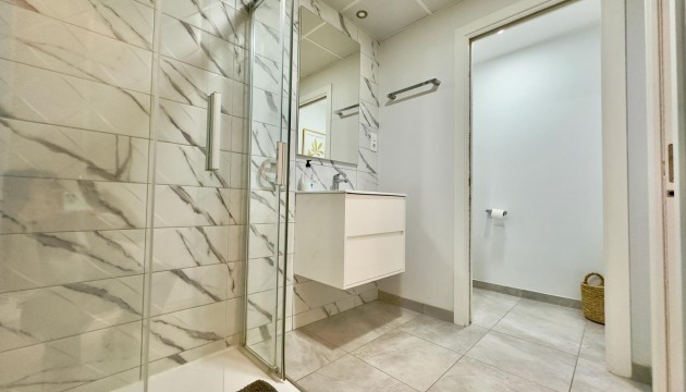 Odsprzedaż - Apartment - Orihuela Costa - Villamartín