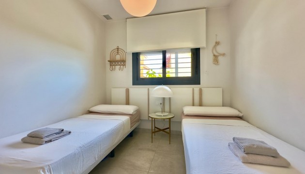 Odsprzedaż - Apartment - Orihuela Costa - Villamartín