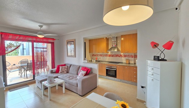 Odsprzedaż - Apartment - Orihuela Costa - Villamartín