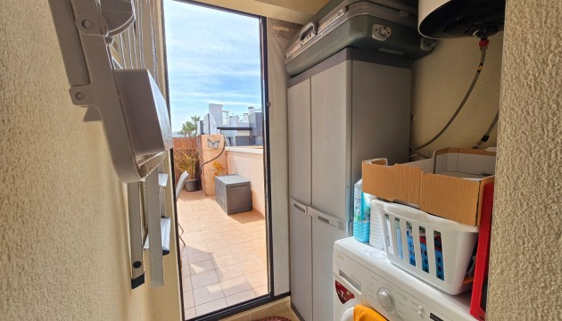 Odsprzedaż - Apartment - Orihuela Costa - Villamartín