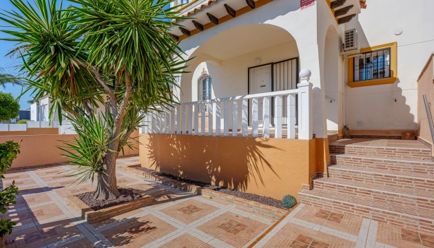 Odsprzedaż - Kamienica - Orihuela Costa - Lomas de Cabo Roig