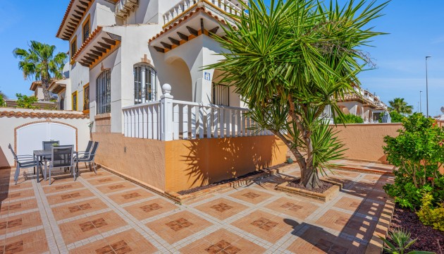 Odsprzedaż - Kamienica - Orihuela Costa - Lomas de Cabo Roig