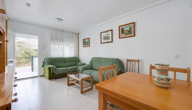 Odsprzedaż - Bungalow - Torrevieja - El Acequión - Los Náufragos