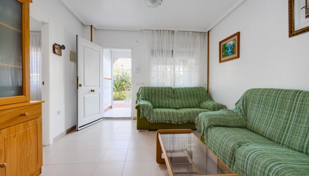Odsprzedaż - Bungalow - Torrevieja - El Acequión - Los Náufragos