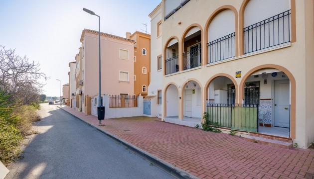 Odsprzedaż - Bungalow - Torrevieja - El Acequión - Los Náufragos