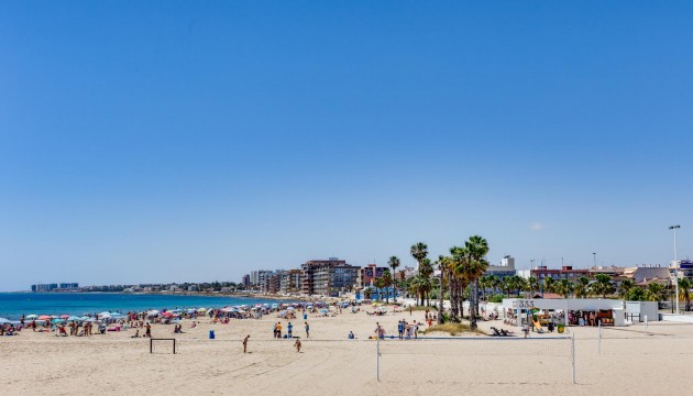 Odsprzedaż - Bungalow - Torrevieja - El Acequión - Los Náufragos