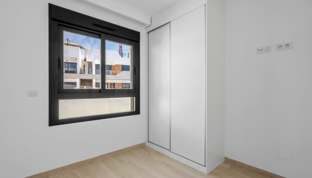Reventa - Apartamento - San Miguel de Salinas