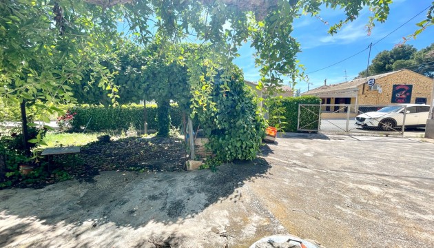 Wiederverkauf - Detached Villa - La Romana - Villas de la Romana
