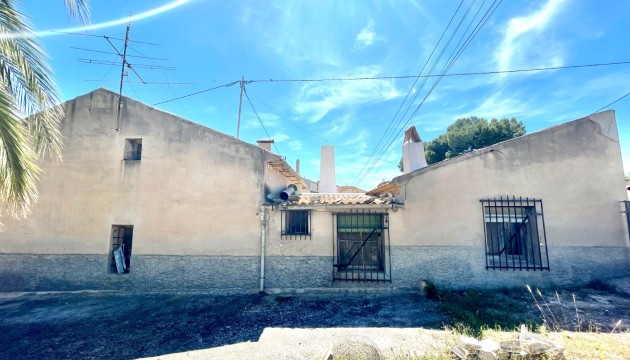 Wiederverkauf - Detached Villa - La Romana - Villas de la Romana