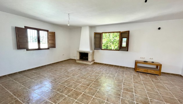 Resale - Detached Villa - Catral