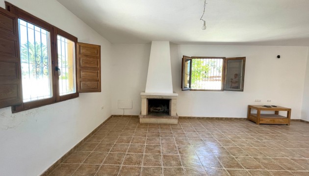 Resale - Detached Villa - Catral