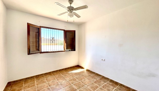 Resale - Detached Villa - Catral