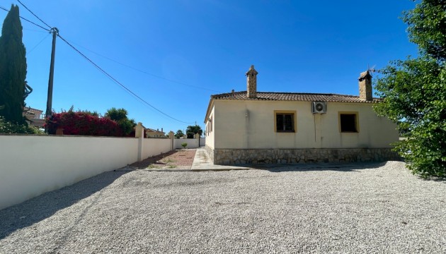 Resale - Detached Villa - Catral