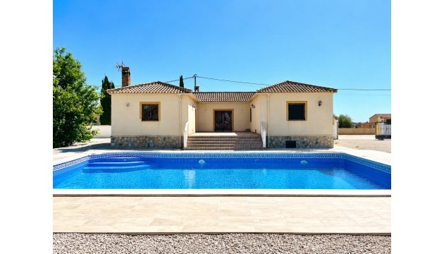 Resale - Detached Villa - Catral
