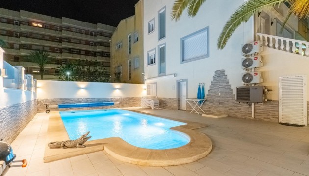 Herverkoop - Herenhuis - Torrevieja - Punta Prima
