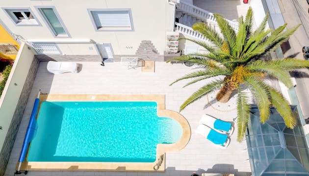 Herverkoop - Herenhuis - Torrevieja - Punta Prima