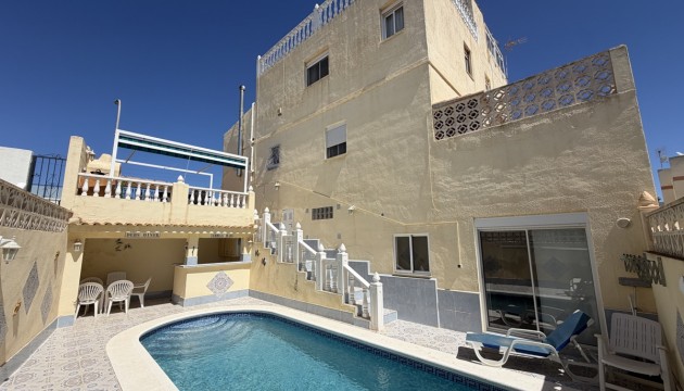 Resale - Townhouse - San Miguel de Salinas