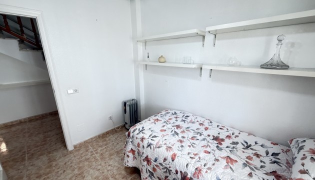 Resale - Apartment - Orihuela Costa - La Zenia