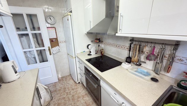 Resale - Apartment - Orihuela Costa - La Zenia