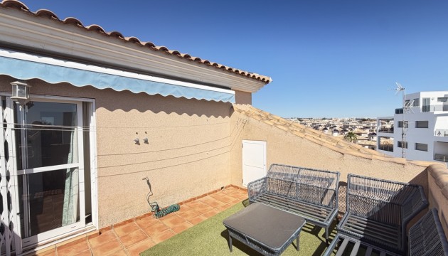 Resale - Apartment - Orihuela Costa - La Zenia
