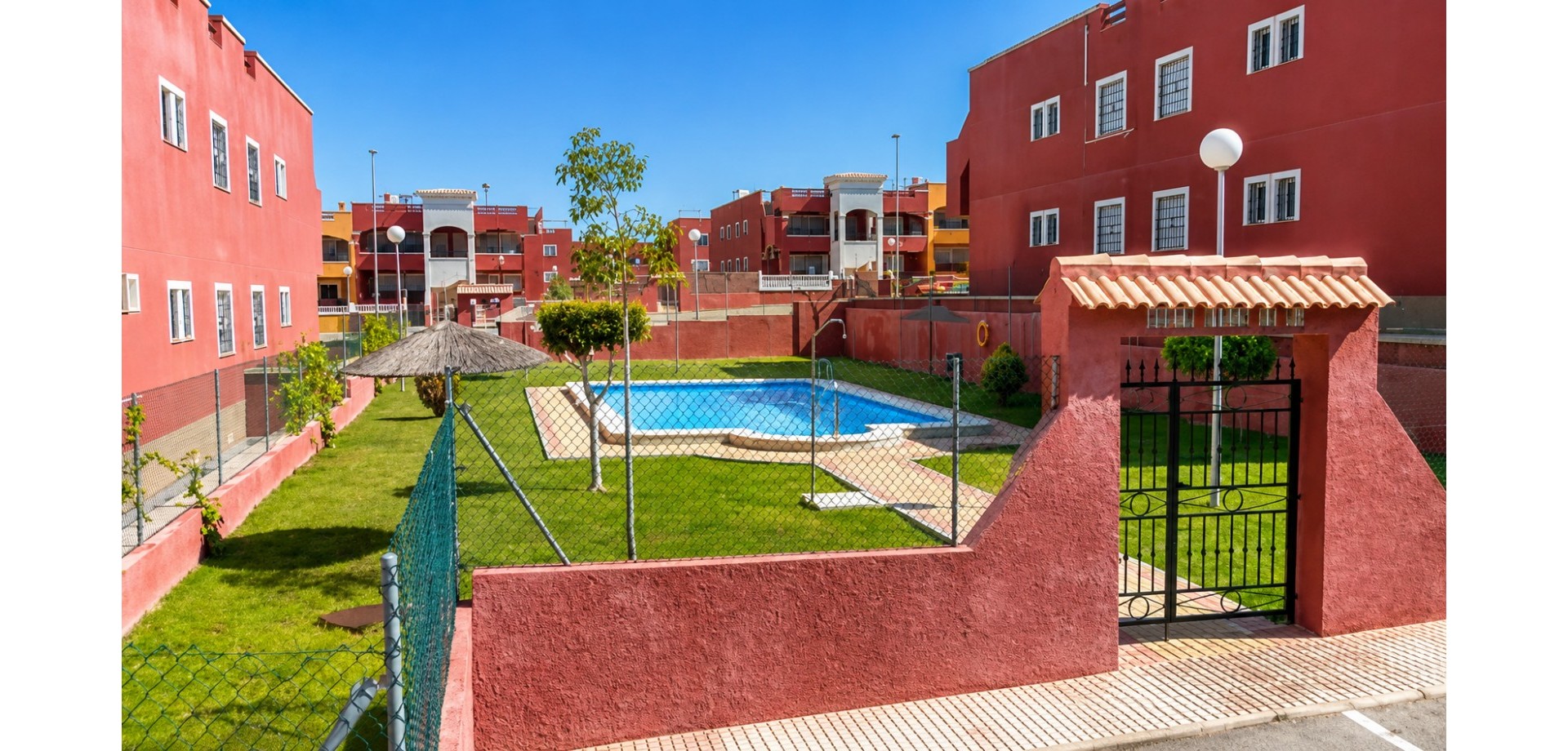 House in Urbanizacion los Balcones - view 1