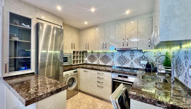 Resale - Apartment - Torrevieja - Torrelamata - La Mata