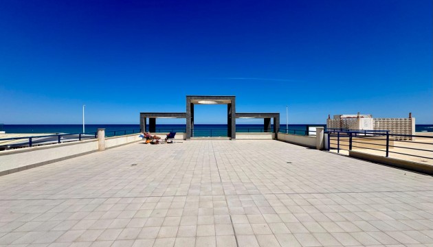 Resale - Apartment - Torrevieja - Torrelamata - La Mata