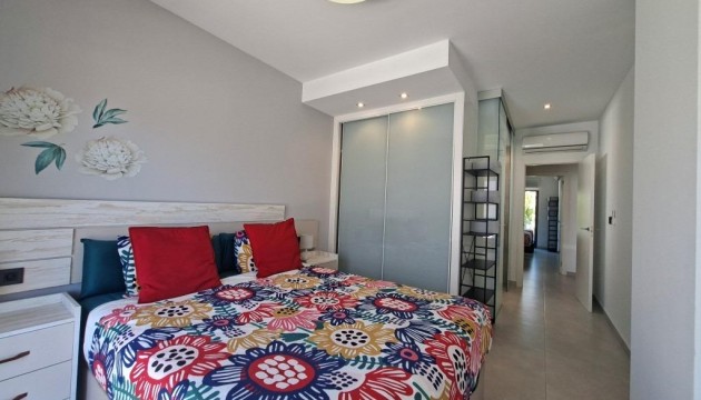 Resale - Apartment - Guardamar del Segura - El Raso