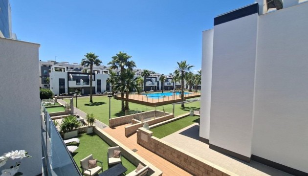 Resale - Apartment - Guardamar del Segura - El Raso