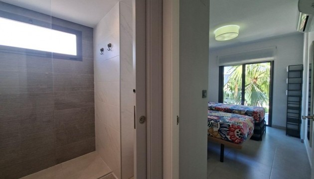 Resale - Apartment - Guardamar del Segura - El Raso