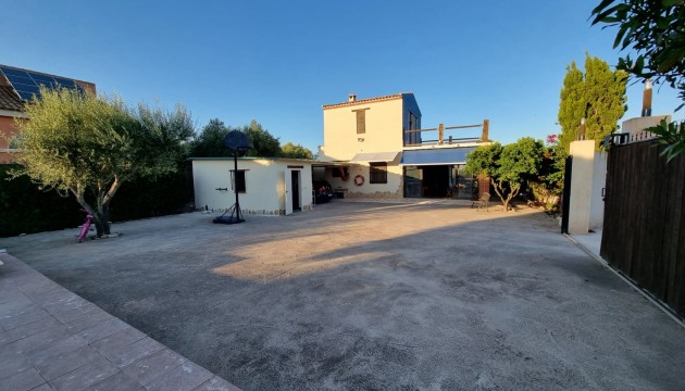 Resale - House - Orihuela Costa - Benferri
