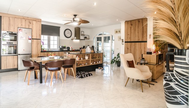 Reventa - House - La Marina