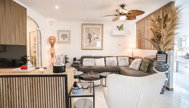 Reventa - House - La Marina