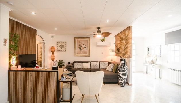 Reventa - House - La Marina