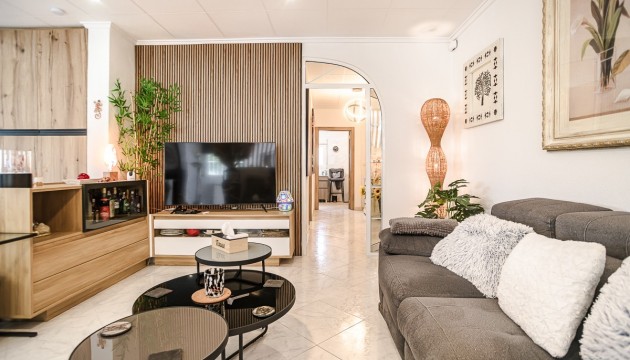 Reventa - House - La Marina
